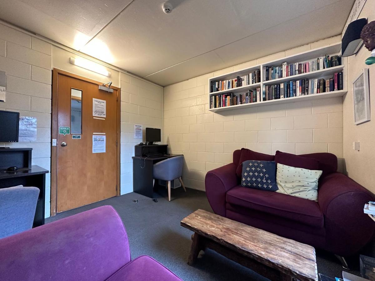 Hostel Around The World Backpackers Christchurch Zewnętrze zdjęcie