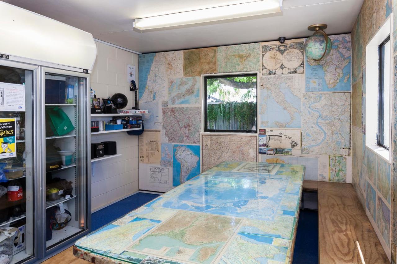 Hostel Around The World Backpackers Christchurch Zewnętrze zdjęcie